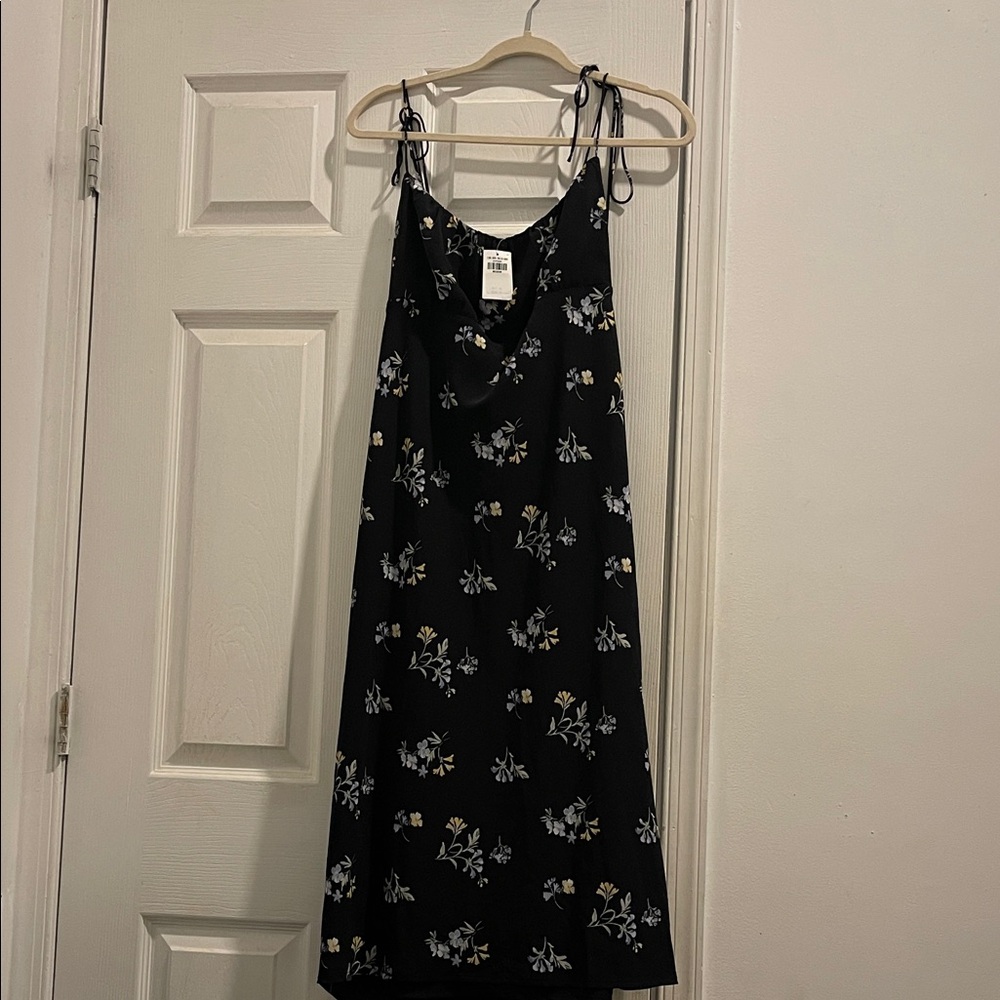 Abercrombie & Fitch Navy Floral Dress